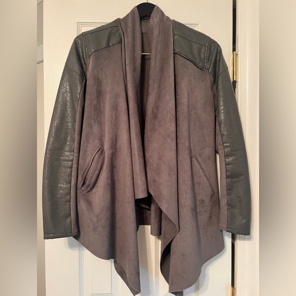 BLANK NYC worn once: pleather suede jacket - Picture 4 of 5